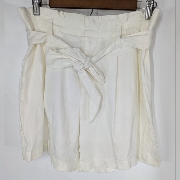 NWT INC International Concepts Paperbag Belted MidRise Shorts - Picture 1 of 12